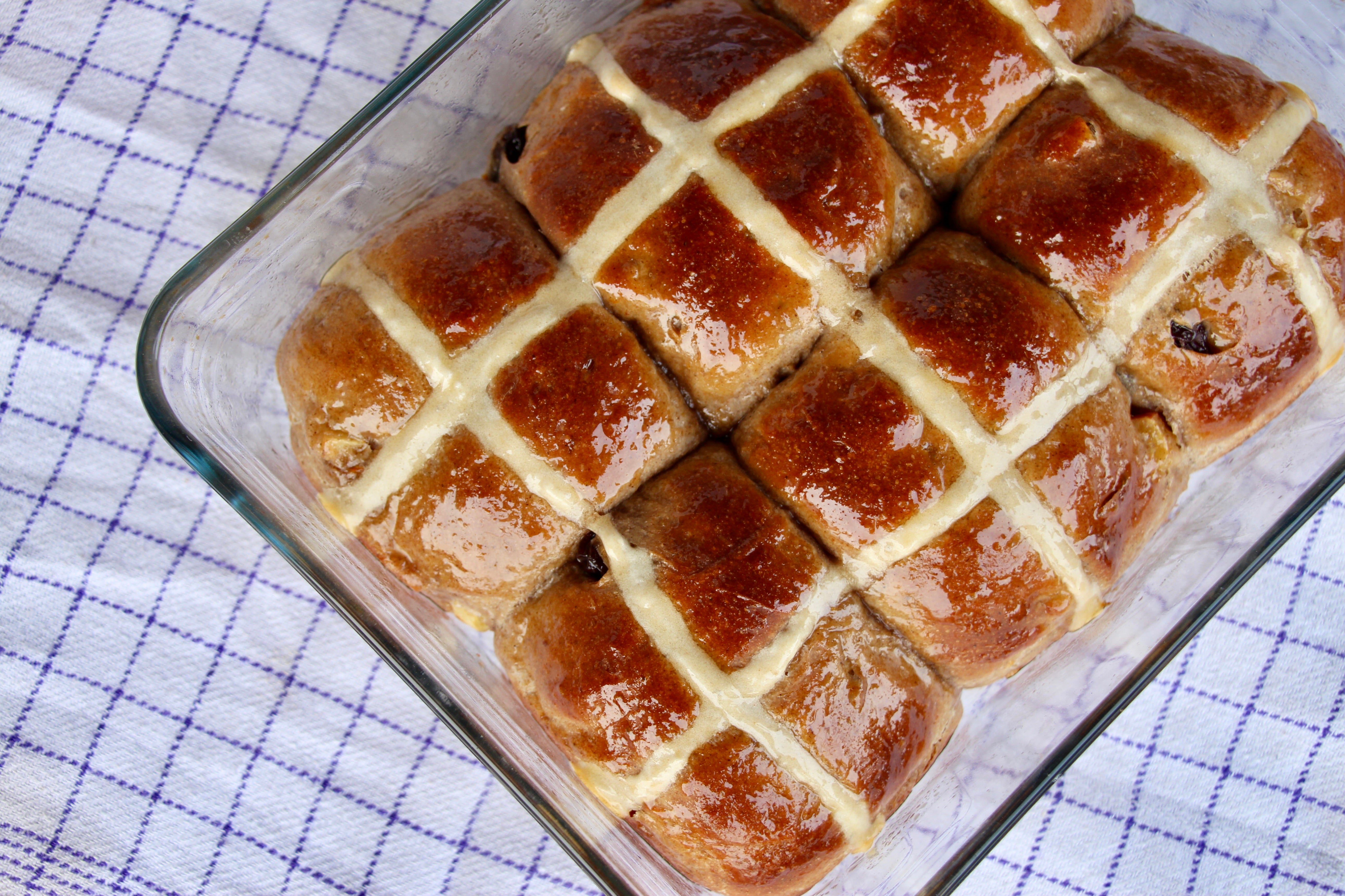 Hot Cross Buns with 01 Spent Grain Flour